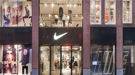 maxis muiden nike outlet openingstijden|Nike Factory Store Muiden. MUIDEN, NLD. Nike.com NL.